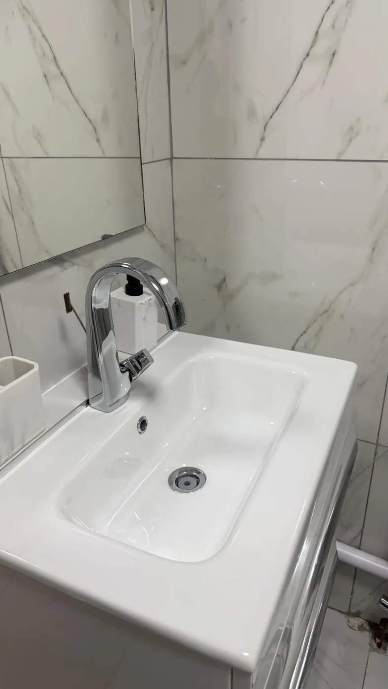 Bathroom basin after a clean